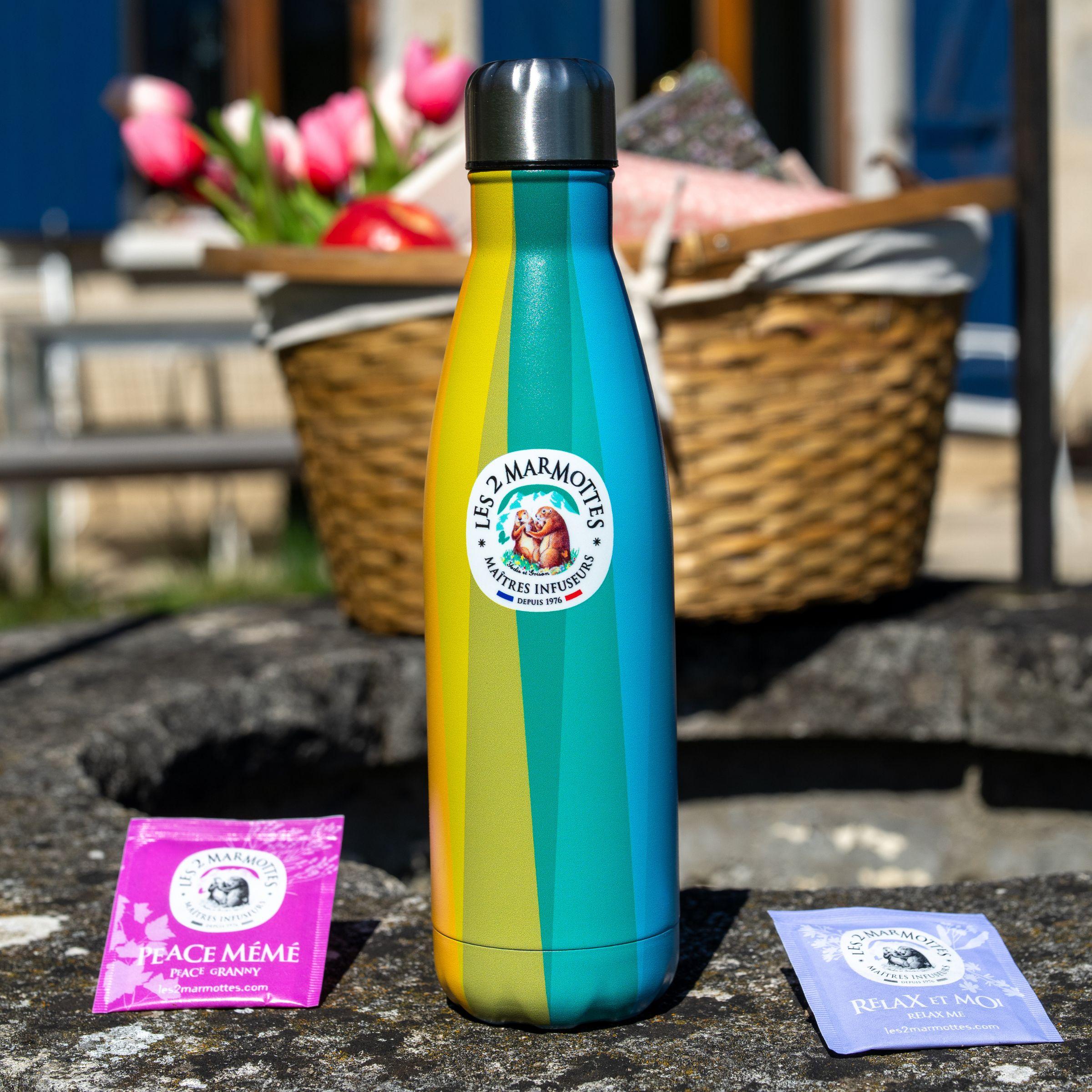 Gourde isotherme multicolore les 2 marmottes, décor rayures arc-en-ciel