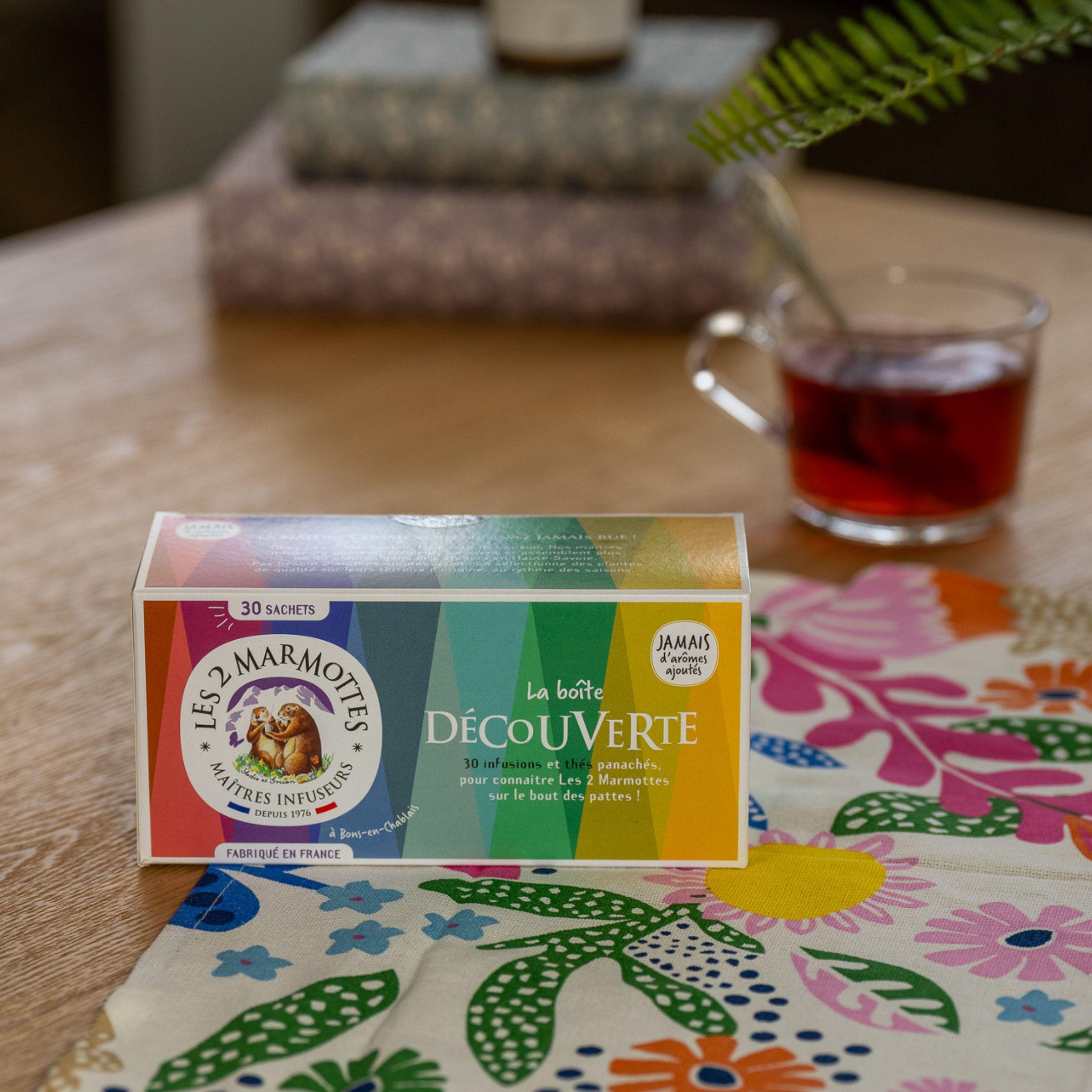 Idée cadeau coloré : un arc en ciel de 30 tisanes et thés différents