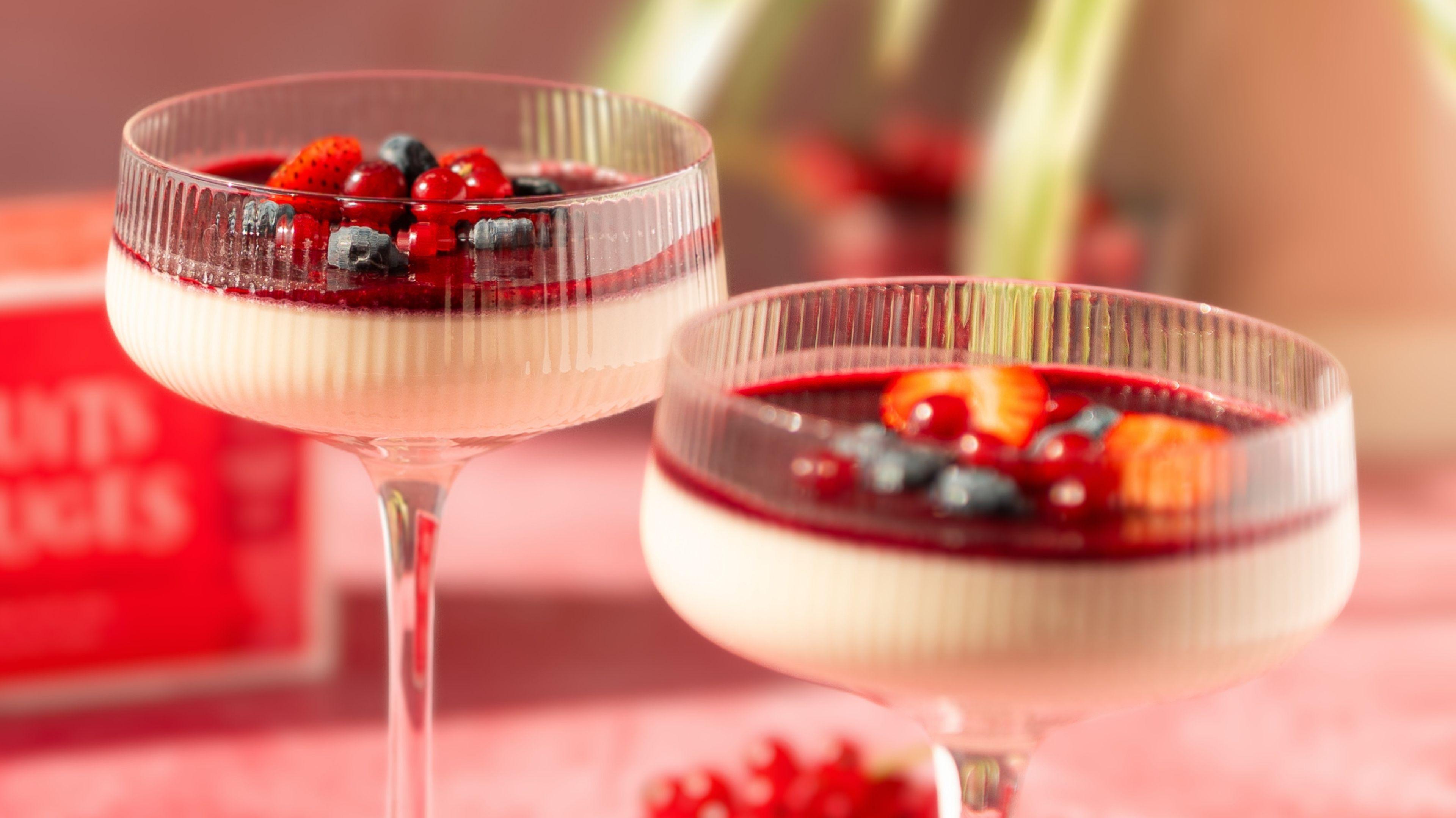 Recette dessert panna cotta infusée aux fruits rouges